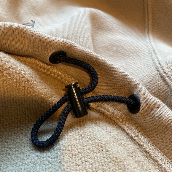 Nike Kylie Irving The Awakening Hoodie: Size Large - Picture 12 of 13